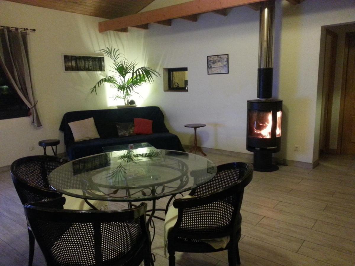 Chambre Privee Badet Salles  Exterior photo